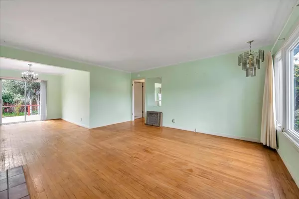 Pacifica, CA 94044,252 Arroyo DR