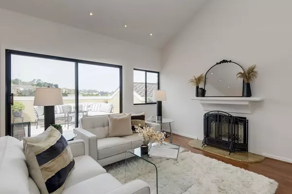 South San Francisco, CA 94080,1 Appian WAY 708-1