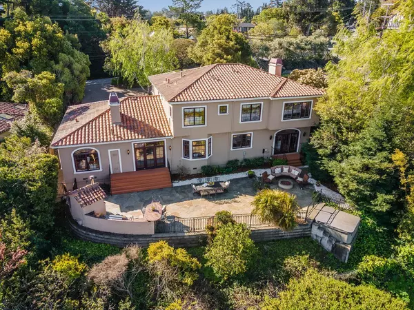 3008 Hillside DR, Burlingame, CA 94010