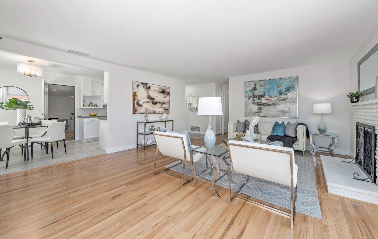 Mountain View, CA 94040,696 Hans AVE
