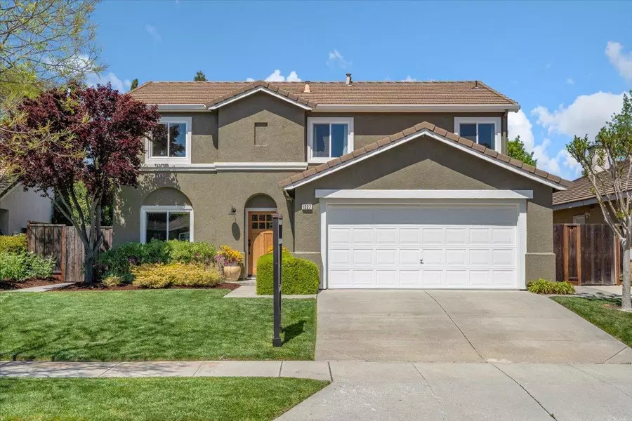 1327 Briarberry LN, Gilroy, CA 95020