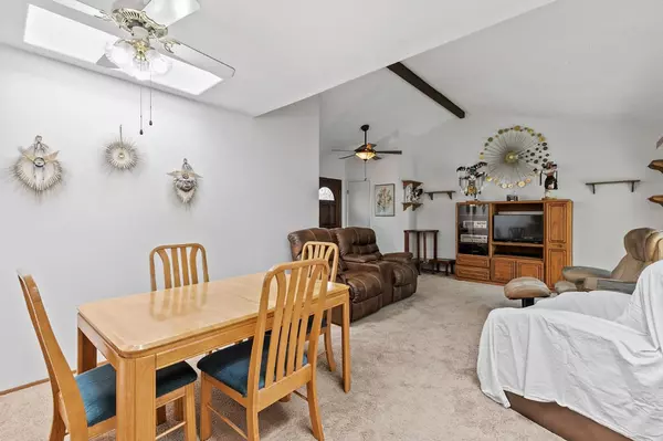 Campbell, CA 95008,660 Birch DR