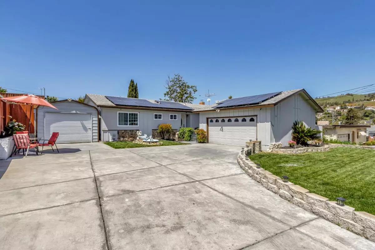 San Jose, CA 95127,3561 Glasgow CT
