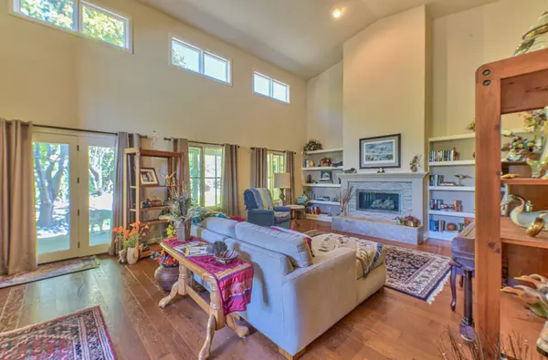 Corral De Tierra, CA 93908,25679 Meadowview CT