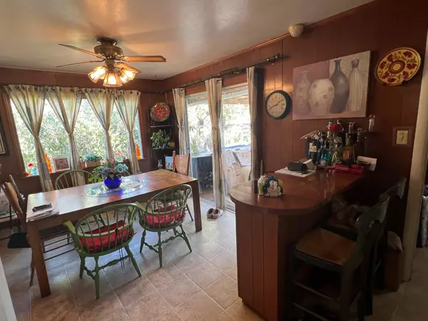 Greenfield, CA 93927,924 Palm AVE