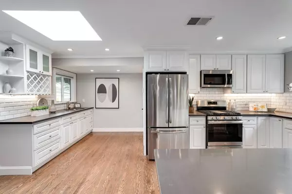 San Bruno, CA 94066,2580 Evergreen DR