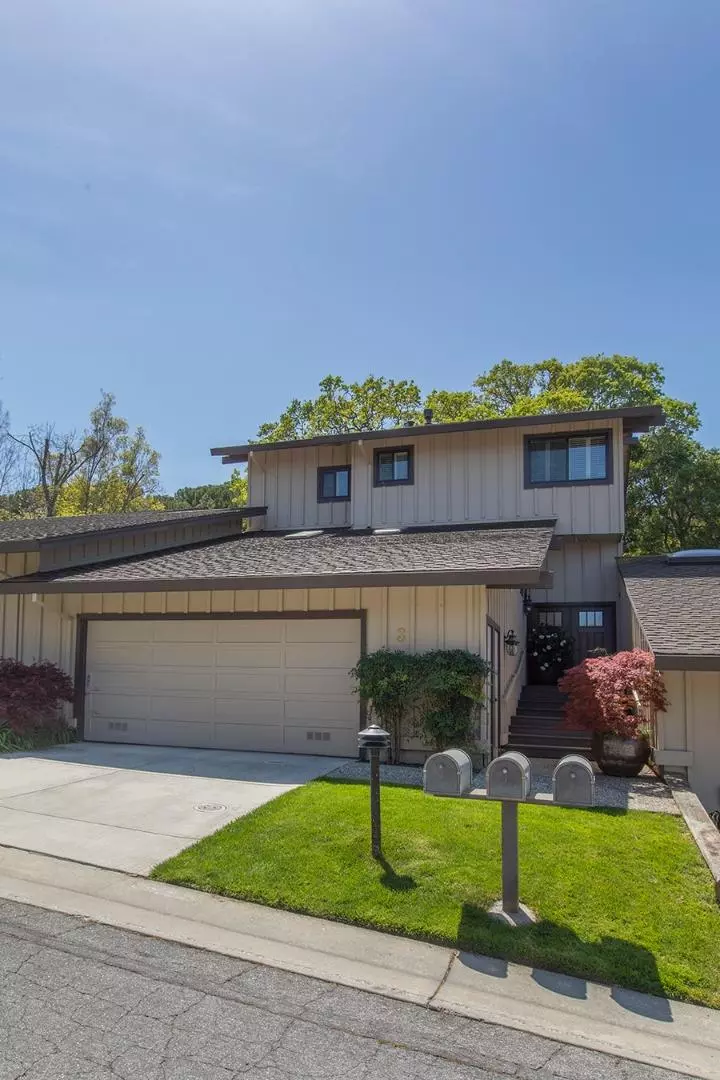 Menlo Park, CA 94025,3 Biltmore LN