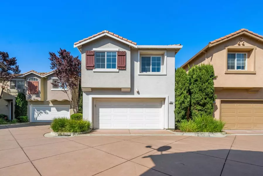 2232 Schott CT, Santa Clara, CA 95054