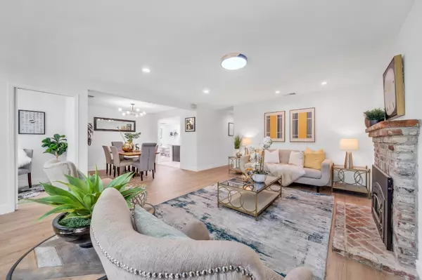 Belmont, CA 94002,404 Hiller ST