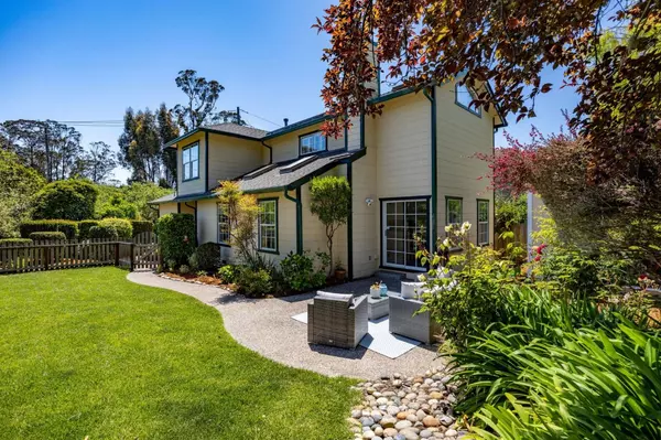 514 San Carlos AVE, El Granada, CA 94018