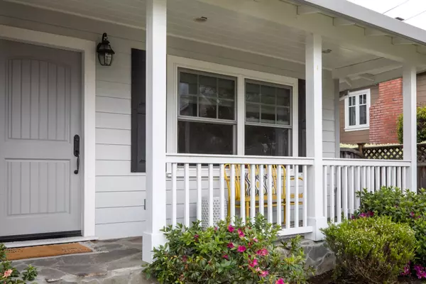 San Carlos, CA 94070,411 Hill WAY