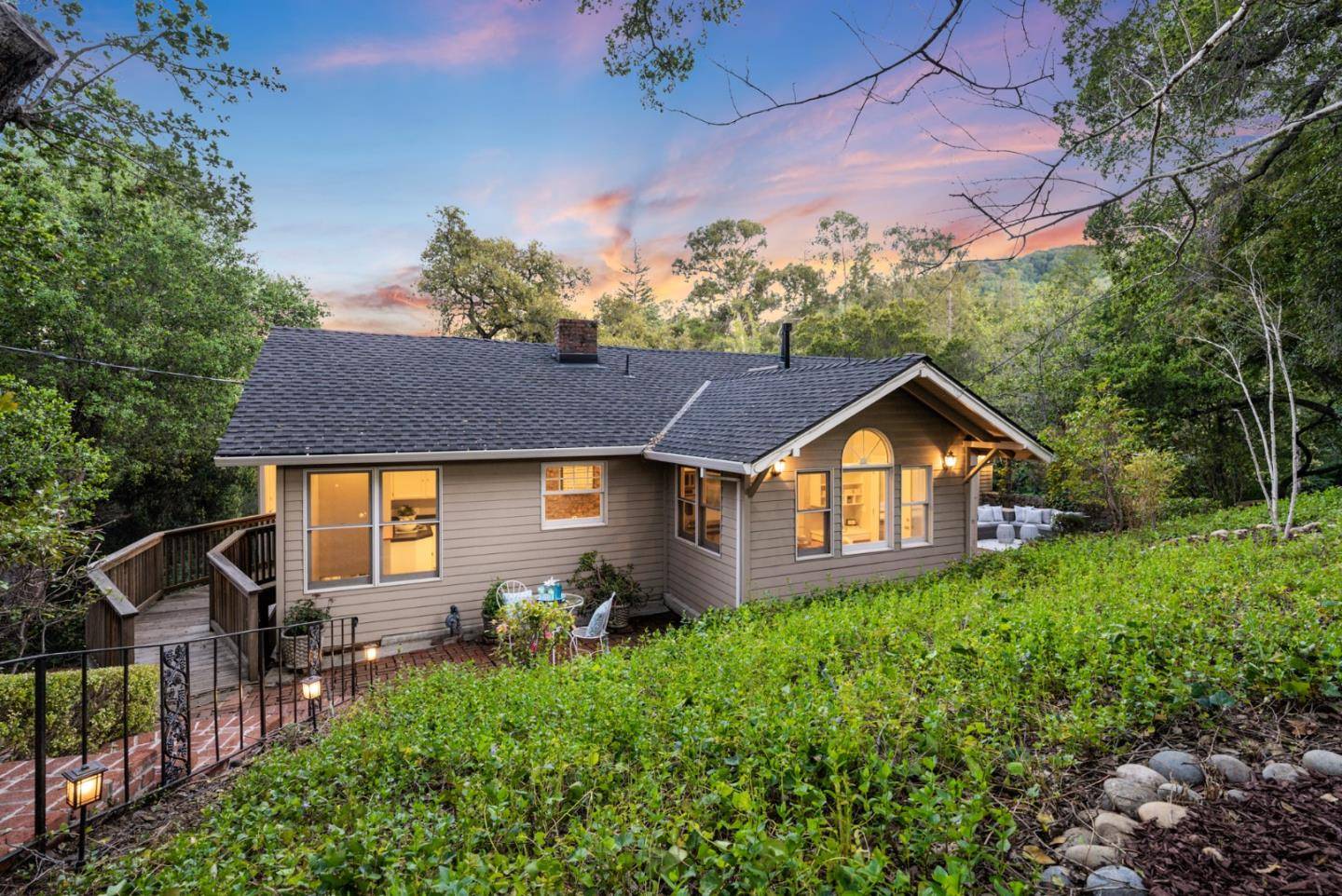 18431 Hernandez LN, Monte Sereno, CA 95030
