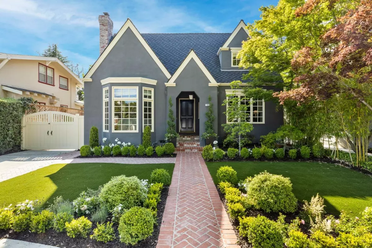 Burlingame, CA 94010,1524 Cypress AVE