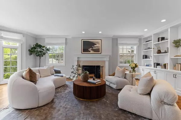 Burlingame, CA 94010,1524 Cypress AVE