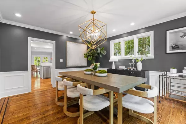 Burlingame, CA 94010,1524 Cypress AVE
