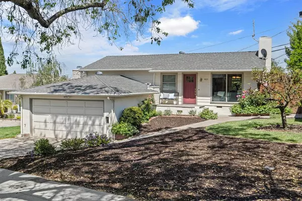 Redwood City, CA 94061,831 Alameda De Las Pulgas