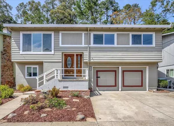 1238 Alicante DR, Pacifica, CA 94044