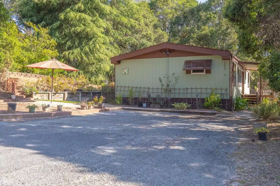 17592 Pond Derosa 9, Prunedale, CA 93907