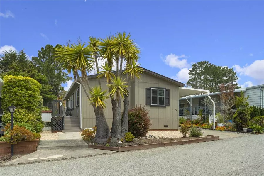 46 Oceanview AVE 46, Half Moon Bay, CA 94019