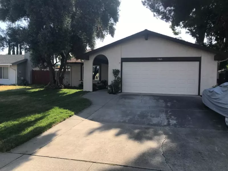 1060 AMARETTO DR, Tracy, CA 95376