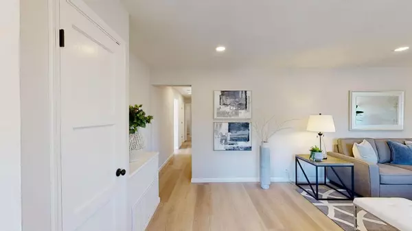 San Jose, CA 95127,37 N Claremont AVE