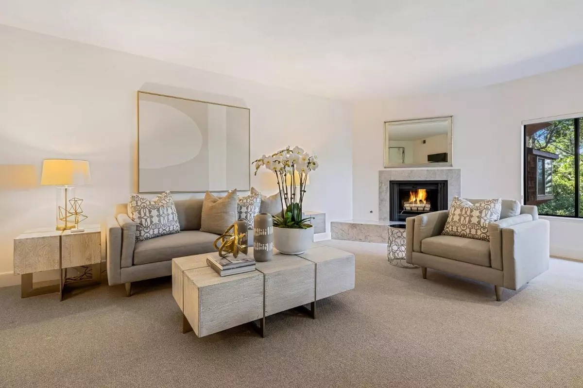 Menlo Park, CA 94025,1290 Sharon Park DR 49