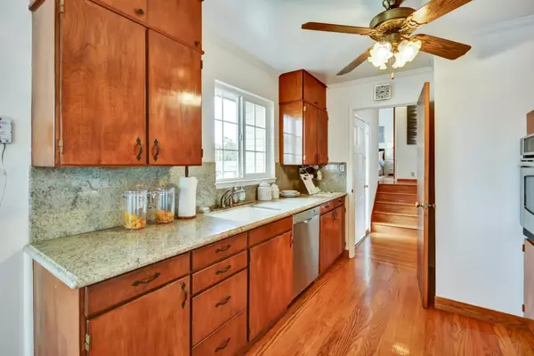 San Bruno, CA 94066,2219 Kingston AVE