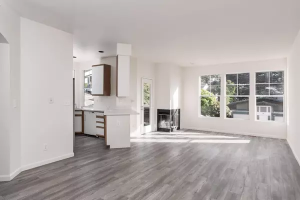 Pacifica, CA 94044,435 Norfolk DR