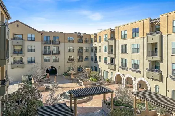 1001 Laurel ST 418, San Carlos, CA 94070