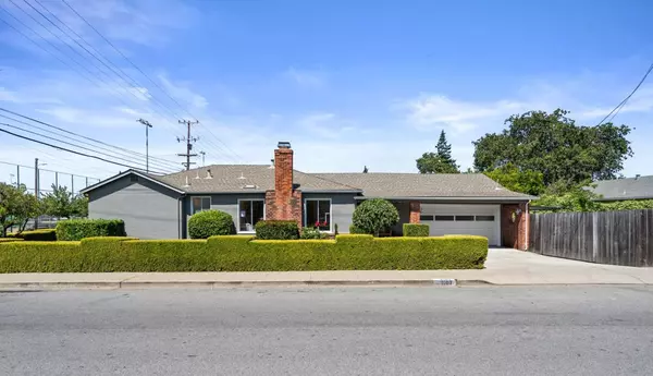 1107 Cedar ST, San Carlos, CA 94070