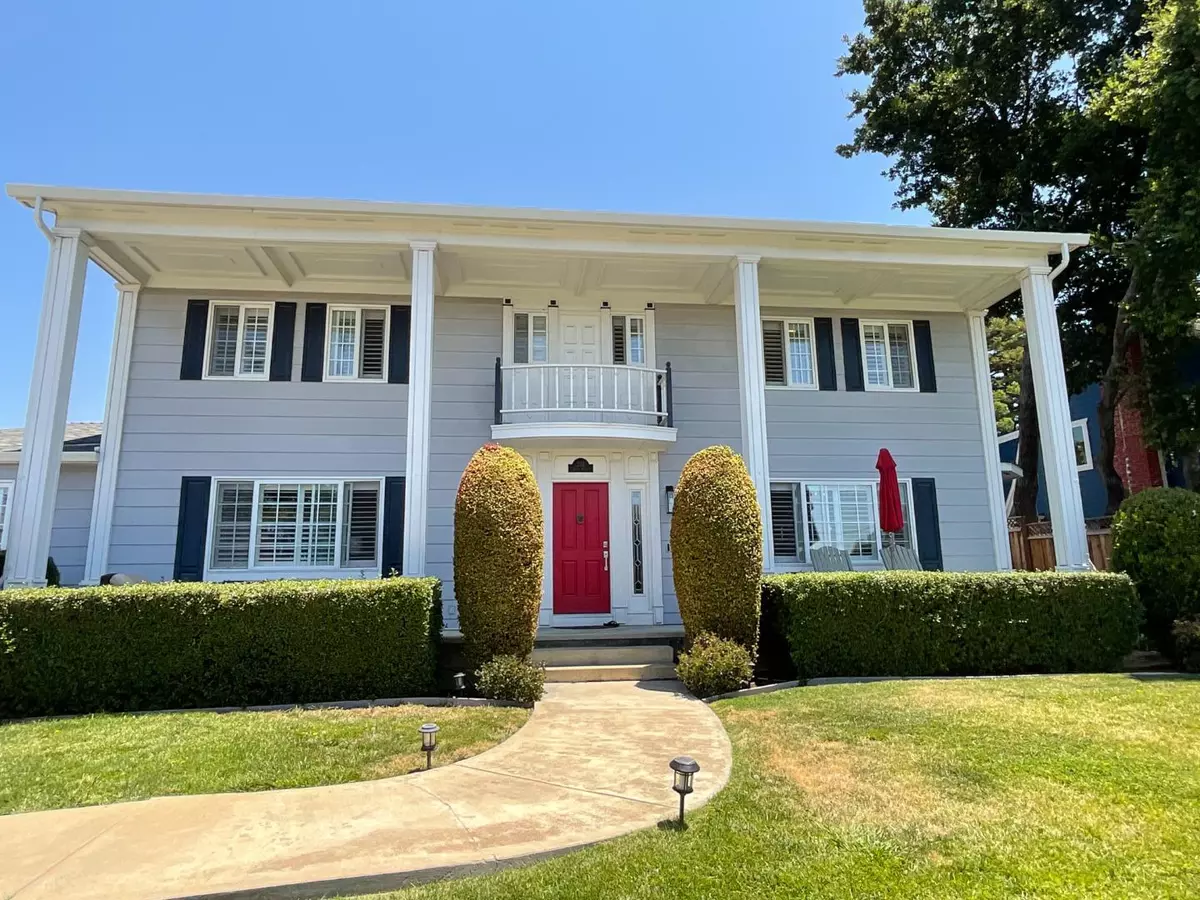 San Jose, CA 95127,334 Crest DR