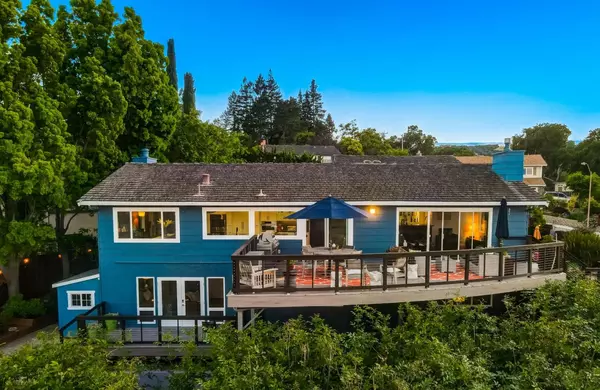 6 Goodwin CT, Redwood City, CA 94061