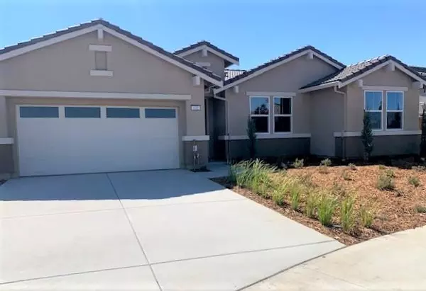 620 Peony CT, Dixon, CA 95620