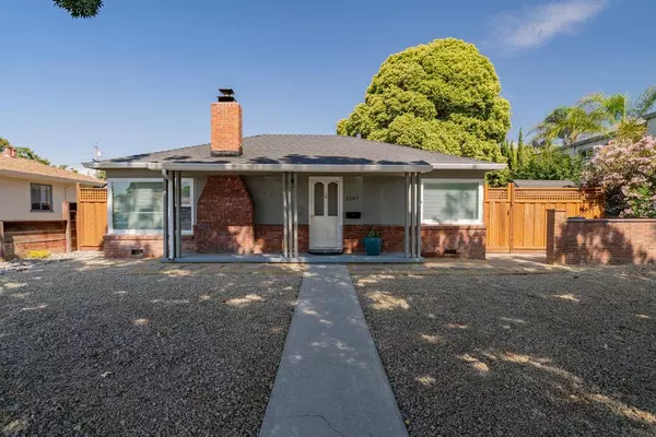 1247 Sally ST, Hollister, CA 95023