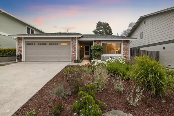 1256 Rainier AVE, Pacifica, CA 94044