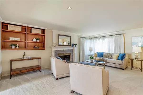 Redwood City, CA 94061,1880 Palm AVE