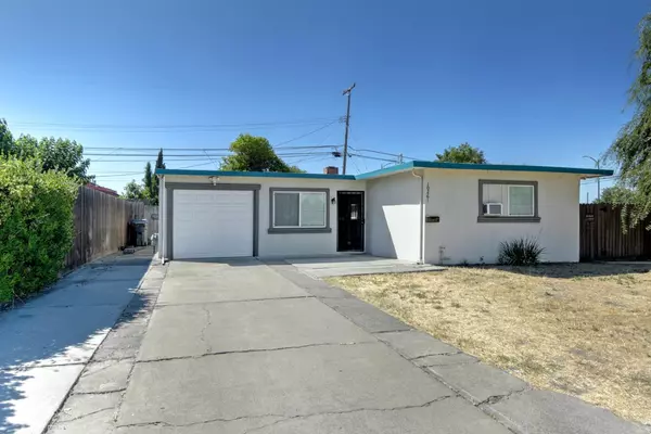 San Jose, CA 95127,10261 Lochner DR