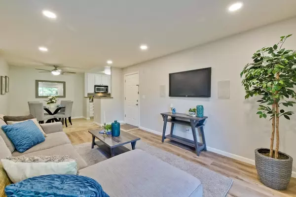 San Jose, CA 95128,1084 Yarwood CT