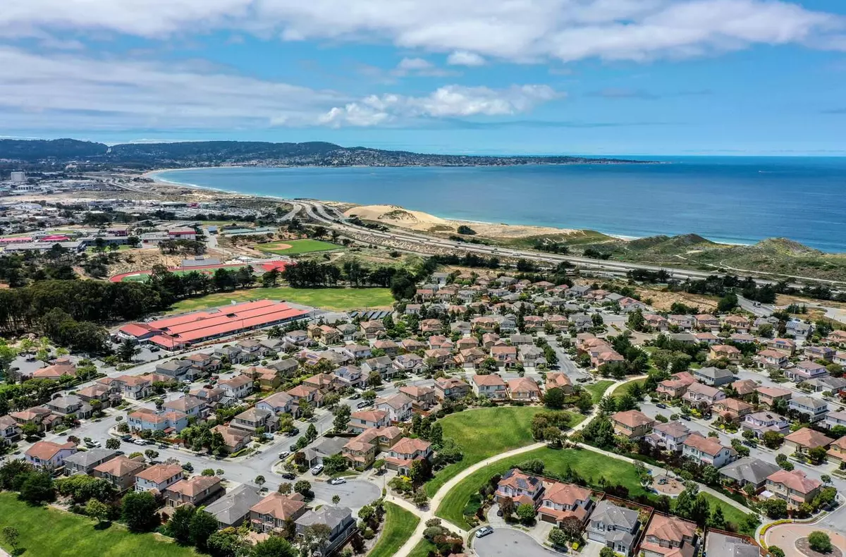 Seaside, CA 93955,5035 Peninsula Point DR