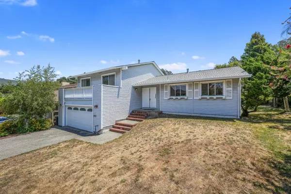 Pacifica, CA 94044,978 Park Pacifica AVE