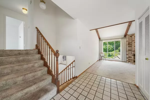 Pacifica, CA 94044,978 Park Pacifica AVE