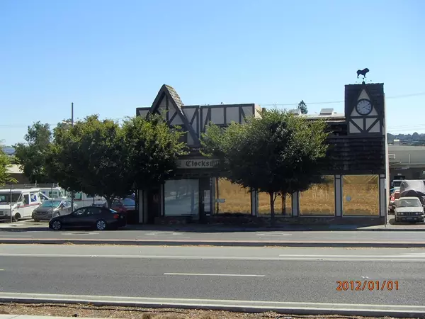 San Carlos, CA 94070,806 El Camino Real