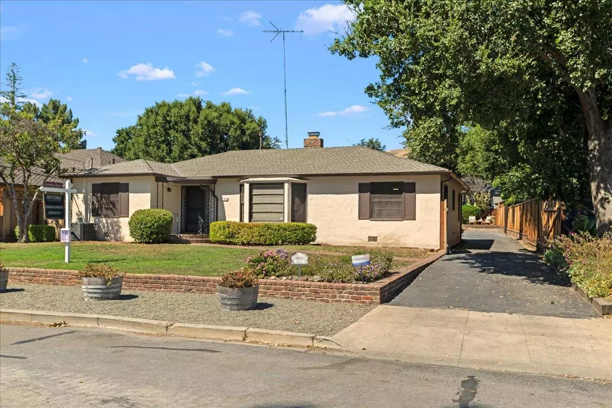 San Jose, CA 95127,162 Mountain View AVE