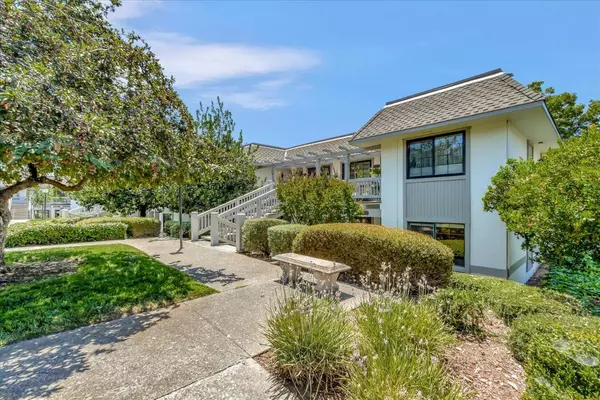 5060 Cribari Bluffs, San Jose, CA 95135