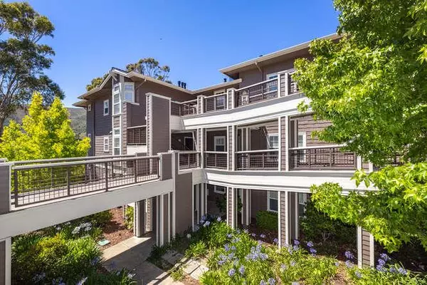 Brisbane, CA 94005,324 Crescent CT