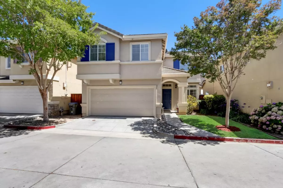San Jose, CA 95127,3792 Versailles CT