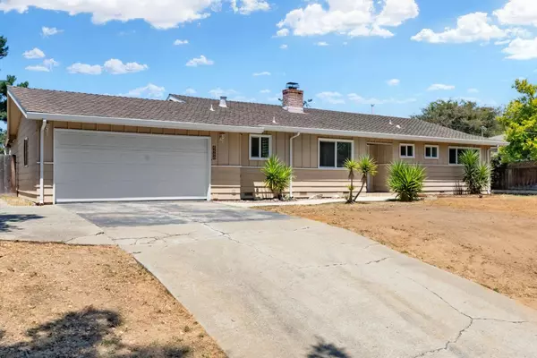 Salinas, CA 93907,6680 Leon DR