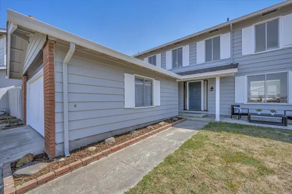 South San Francisco, CA 94080,2740 Tipperary AVE