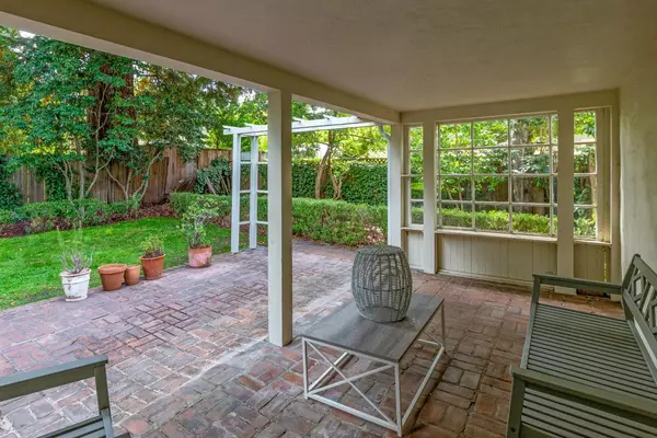 Menlo Park, CA 94025,247 Felton DR