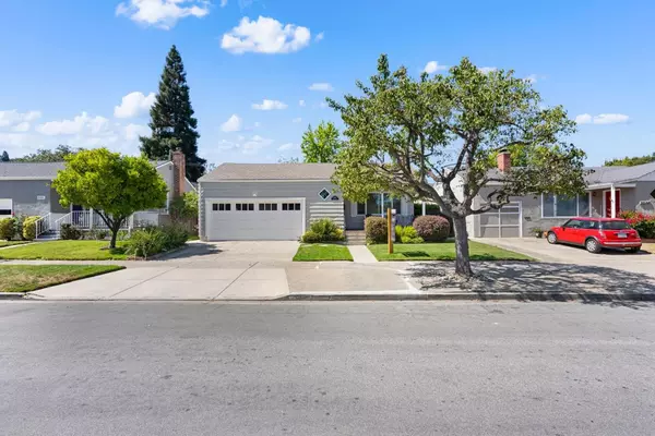 San Carlos, CA 94070,2056 Arroyo AVE